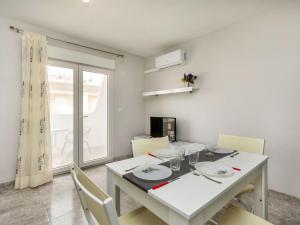 Fotografie z fotogalerie ubytování Apartment Abanicos by Interhome v destinaci Peñíscola