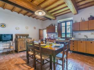 A kitchen or kitchenette at Holiday Home La Terrazza by Interhome