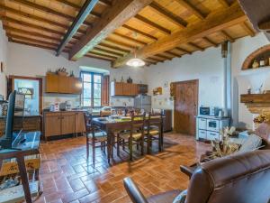 A kitchen or kitchenette at Holiday Home La Terrazza by Interhome