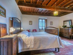 A bed or beds in a room at Holiday Home La Terrazza by Interhome