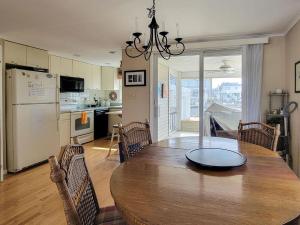 Kuchyň nebo kuchyňský kout v ubytování Stoughton