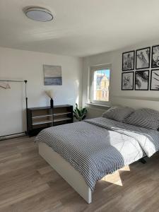 Postel nebo postele na pokoji v ubytování Rooms in Dresden