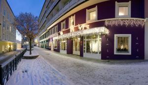AKTIVHOTEL Weisser Hirsch v zimě