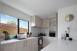 Fotografie z fotogalerie ubytování Homely Haven in Trentham - 2BR v destinaci Upper Hutt