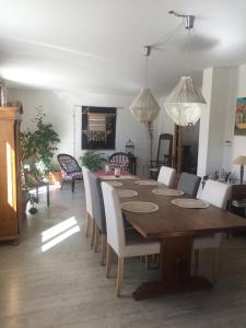 Χώρος καθιστικού στο 160 m2 villa with pool