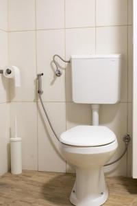 A bathroom at Medieval Hamlet Malpertus