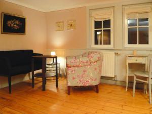 Afbeelding uit fotogalerij van Ferienwohnung, Friedrichroda in Friedrichroda