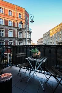 En balkon eller terrasse på Luxury Apartment Kościuszki 9 - Apartament Vellore