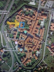 a map of a city with buildings at Appartamento Palazzo Gattolini Venzone in Venzone +27 photos