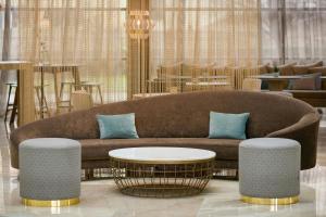 Posezení v ubytování AC Hotel Firenze by Marriott