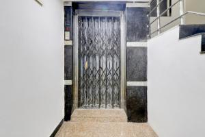 MadhapurSuper Collection O Madhapur Near Cyber Tower的相册照片