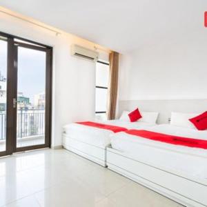 Postel nebo postele na pokoji v ubytování Khanh Linh Hotel