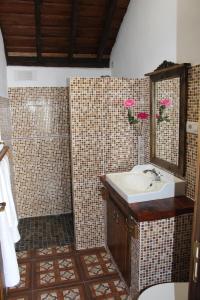 Łazienka w obiekcie Casitas La Montañita