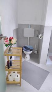 Ένα μπάνιο στο Kleine Wohnung Höxter