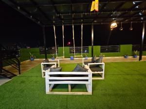 Φωτογραφία από το άλμπουμ του 3bhk penthouse with terrace σε Rishīkesh