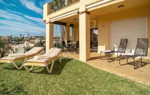 Μπαλκόνι ή βεράντα στο Nice Apartment In Mijas With Wifi