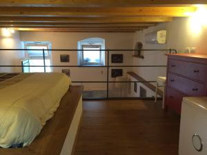 Ένα ή περισσότερα κρεβάτια σε δωμάτιο στο LevantoTwo bedrooms Flat with terrace