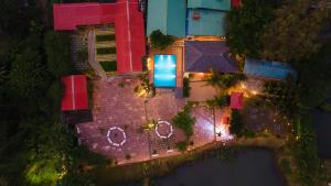 Πισίνα στο ή κοντά στο River Point Dandeli