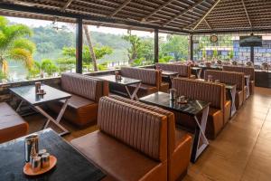 Εστιατόριο ή άλλο μέρος για φαγητό στο River Point Dandeli