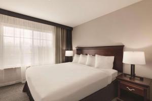 Ảnh trong thư viện ảnh của Country Inn & Suites by Radisson, Madison, AL ở Madison +35 ảnh