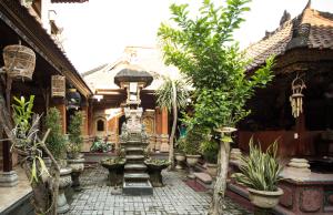 Zahrada ubytování Sari Indah Cottages