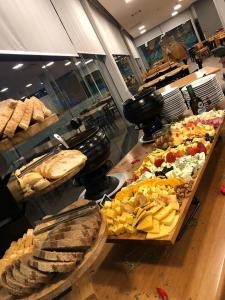 Mad på hotellet eller i nærheden