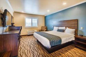 Katil atau katil-katil dalam bilik di Americas Best Value Inn Richmond