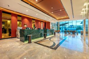 Vstupní hala nebo recepce v ubytování Buri Sriphu Hotel + 37 fotografií