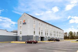 Tòa nhà nơi khách sạn tọa lạc