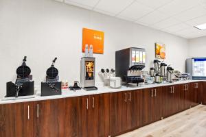 Tiện nghi pha trà/cà phê tại Comfort Inn & Suites Prince George - Fort Lee