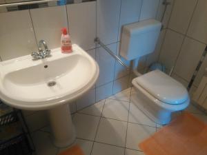 Koupelna v ubytování Apartments Silvija