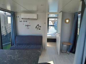 Floating Experience Black Pearl, Lago Maggiore的休息区