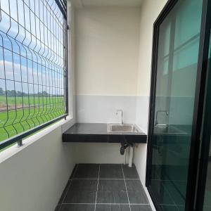 Balkón nebo terasa v ubytování Steadfast Residence