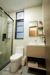 Afbeelding uit fotogalerij van Luxury 1-Bedroom Apartment in Kigali