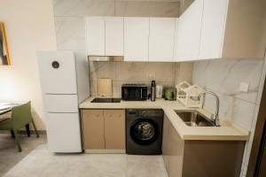 Afbeelding uit fotogalerij van Luxury 1-Bedroom Apartment in Kigali