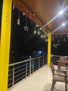 Balkón nebo terasa v ubytování Shanti Connection Tosh