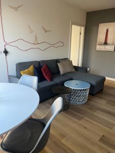 Posedenie v ubytovaní AL-DOM apartamenty Kniewskiego 11 Kolobrzeg