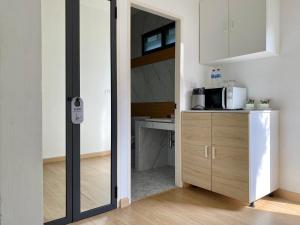 A cozinha ou kitchenette de Xen Pool Access