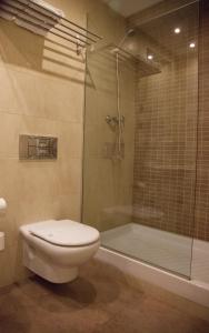 Koupelna v ubytování Hotel Izelai