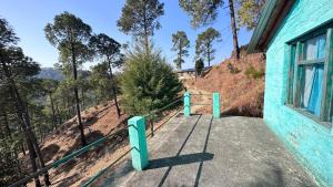 Photo de la galerie de l'établissement Joshi Cottage Binsar, à Almora 15 autres photos