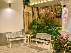 Muni Residence & Spa外面的花园
