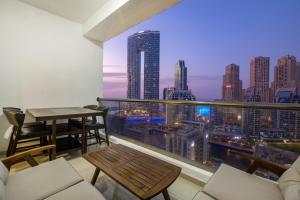Χώρος καθιστικού στο Huge Best Condo JBR Marina Beach