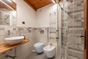Koupelna v ubytování Petite Maison Tillier