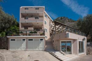 Gallery image of Apartments Marina in Sveti Stefan