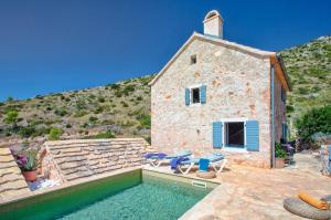 Bazén v ubytování Kuca Del Mar nebo v jeho okolí