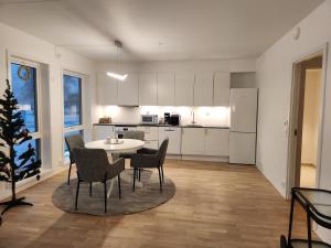 Kuchyň nebo kuchyňský kout v ubytování Rooms in Gjerdrum,Gardermoen,Oslo