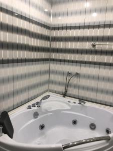Goris Hotel的一间浴室