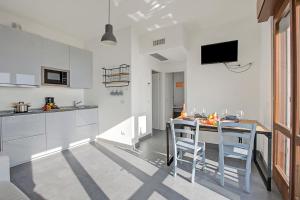 Kuchyňa alebo kuchynka v ubytovaní Casa dei Nonni Apartments