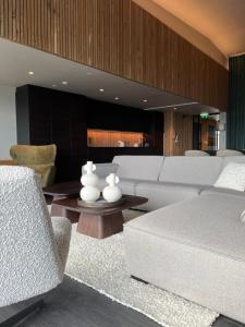 Posezení v ubytování Ocean View Suite