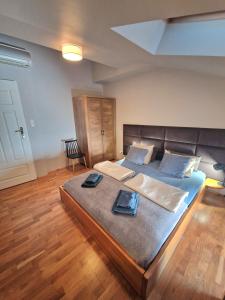 Posteľ alebo postele v izbe v ubytovaní Zulu Apartments Old Town